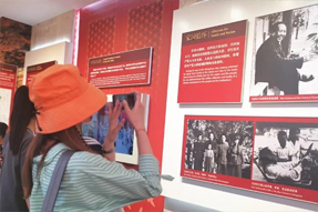 不忘初心参观双清别墅，重温党史感受革命情怀 ——K8凯发国际国际党委赴香山双清别墅召开主题党日活动